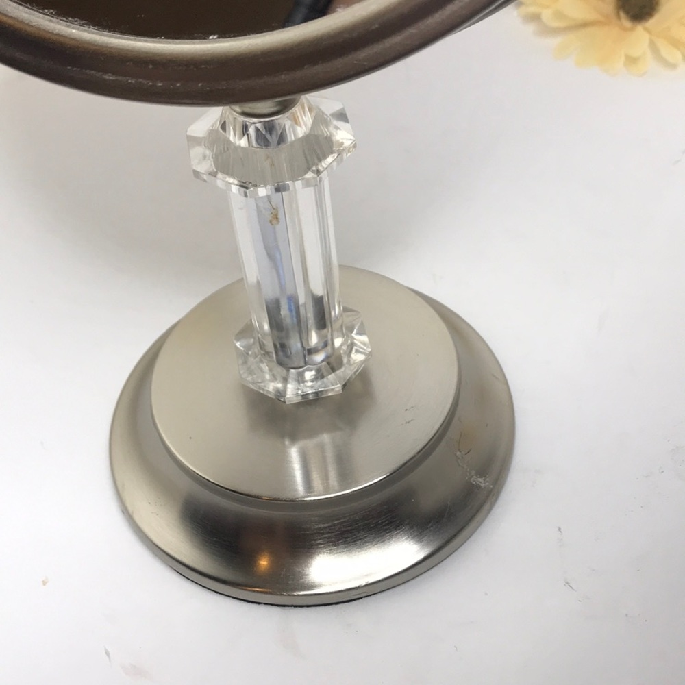 Makeup Mirrors - Picture 5 of 6